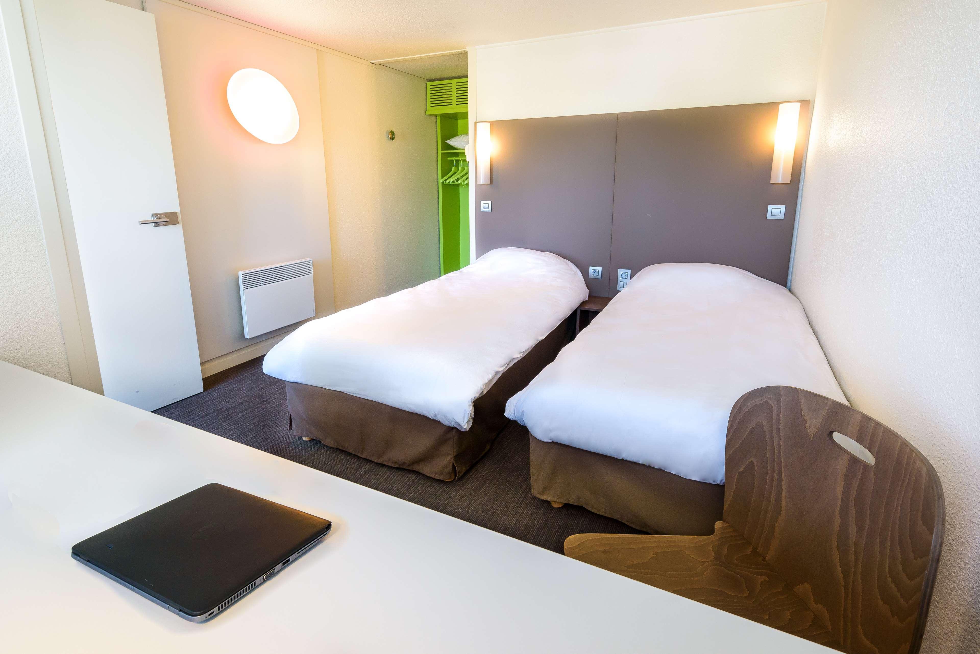 แคมปานิล ตูลูส นอร์ด เซสควิเยอร์ Hotel ภายนอก รูปภาพ